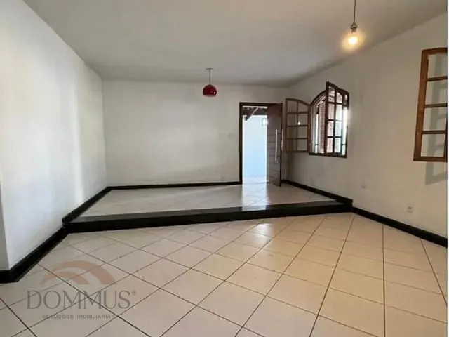 Casa 3 quartos e 3 banheiros, à venda, no bairro Bela Vista em Ipatinga