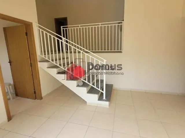 Casa à venda, no bairro Santana em Pindamonhangaba