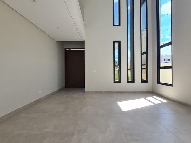 Casa com 450m² 4 quartos e 5 banheiros, à venda, no bairro Condomínio Residencial Alphaville II em São José dos Campos