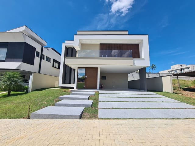 Casa com 450m² 4 quartos e 5 banheiros, à venda, no bairro Condomínio Residencial Alphaville II em São José dos Campos