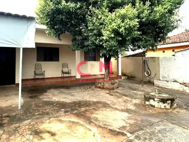 Casa 3 quartos e 2 banheiros, à venda, no bairro Conjunto Residencial Ipiranga em Taquaritinga