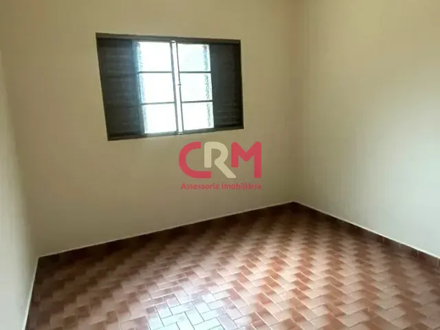 Casa 3 quartos e 2 banheiros, à venda, no bairro Conjunto Residencial Ipiranga em Taquaritinga