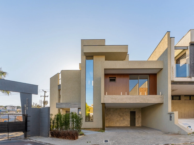 Casa com 298m² 3 quartos e 4 banheiros, à venda, no bairro Boa Vista em Curitiba