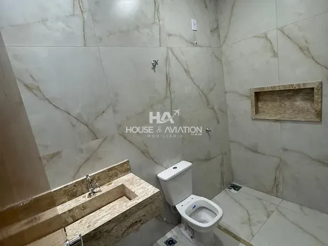 Casa com 140m² 3 quartos e 1 banheiro, à venda, no bairro Setor Santos Dumont em Goiânia