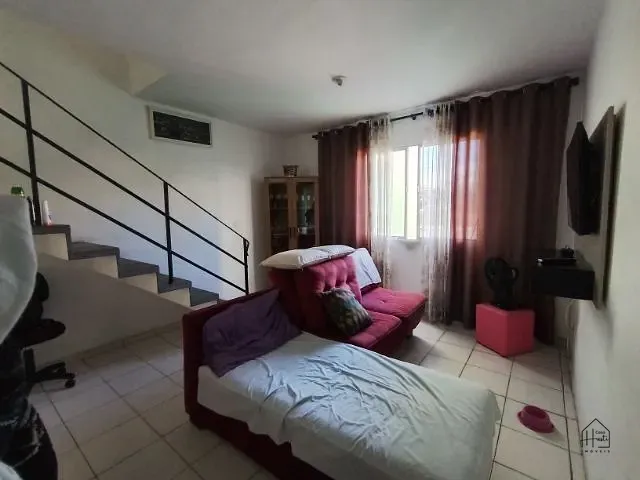 Casa 3 quartos e 2 banheiros, à venda, no bairro Parque Bahia em Cotia