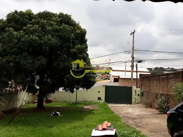 Casa com 360m² 2 quartos e 1 banheiro, à venda, no bairro Vila Aeroporto I em Campinas