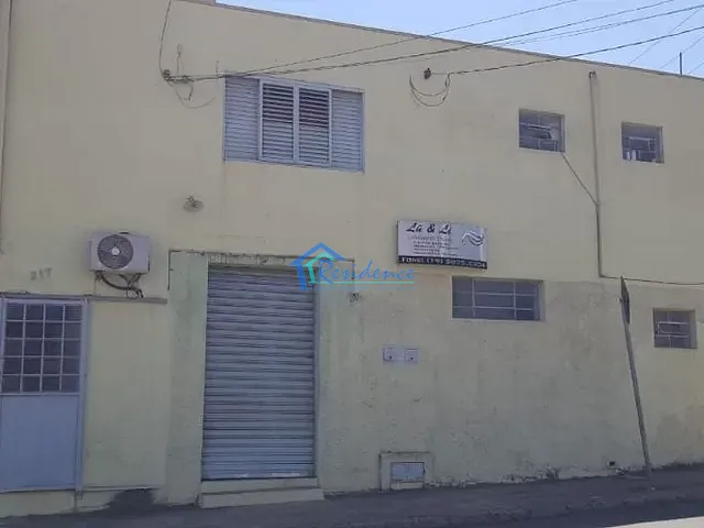 Casa com 218m² 2 quartos e 2 banheiros, à venda, no bairro Vila Maria em Indaiatuba