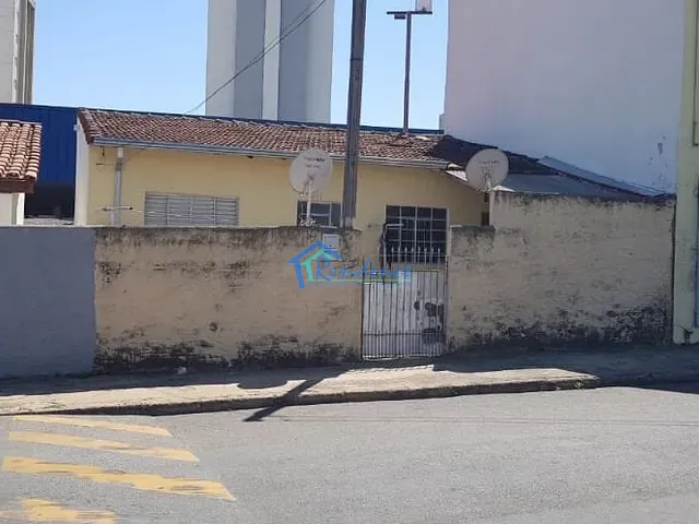 Casa com 218m² 2 quartos e 2 banheiros, à venda, no bairro Vila Maria em Indaiatuba