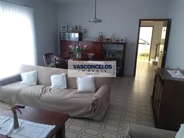 Casa com 540m² 4 quartos e 4 banheiros, à venda, no bairro Jardim Apolo em São José dos Campos