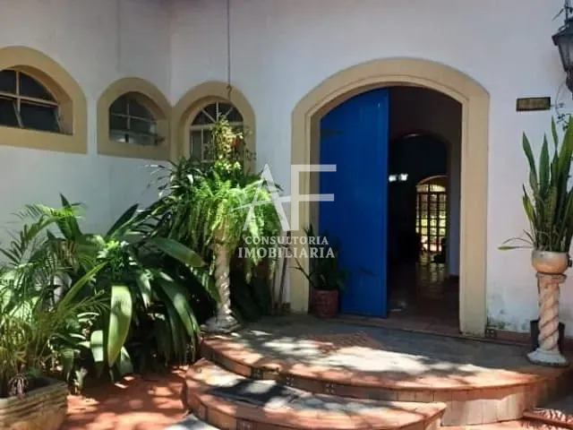 Casa com 1250m² 3 quartos e 4 banheiros, à venda, no bairro Jardim Independência em Taubaté