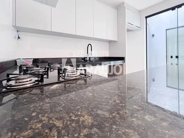 Casa com 150m² 3 quartos e 2 banheiros, à venda, no bairro São Vicente em Itajaí