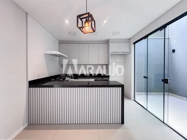 Casa com 150m² 3 quartos e 2 banheiros, à venda, no bairro São Vicente em Itajaí