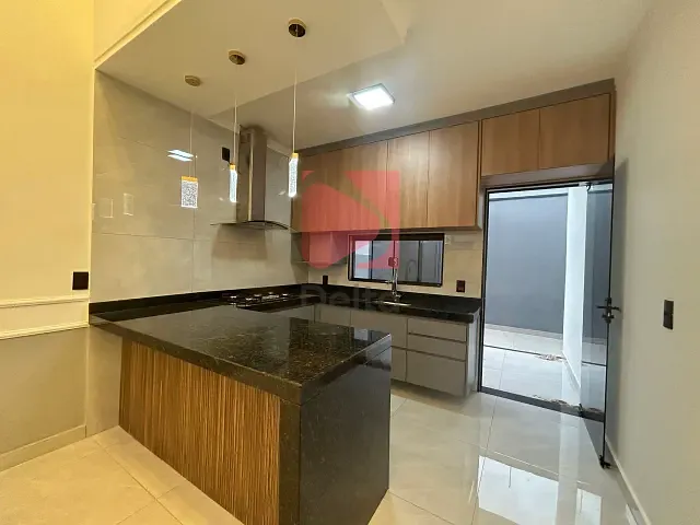 Casa 2 quartos e 1 banheiro, à venda, no bairro Terrazul BA em Pirassununga