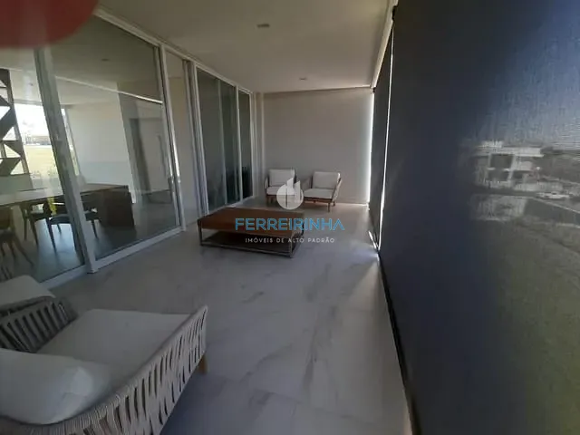 Casa com 907m² 4 quartos e 4 banheiros, à venda, no bairro Condomínio Residencial Alphaville em São José dos Campos
