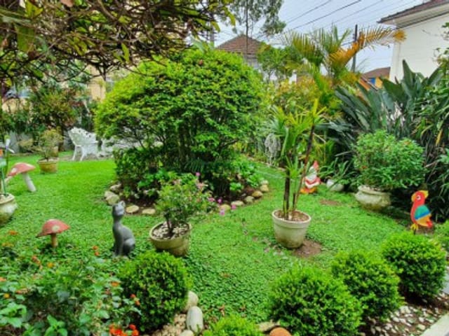 Casa 4 quartos e 1 banheiro, à venda, no bairro Alto da Serra em Petrópolis