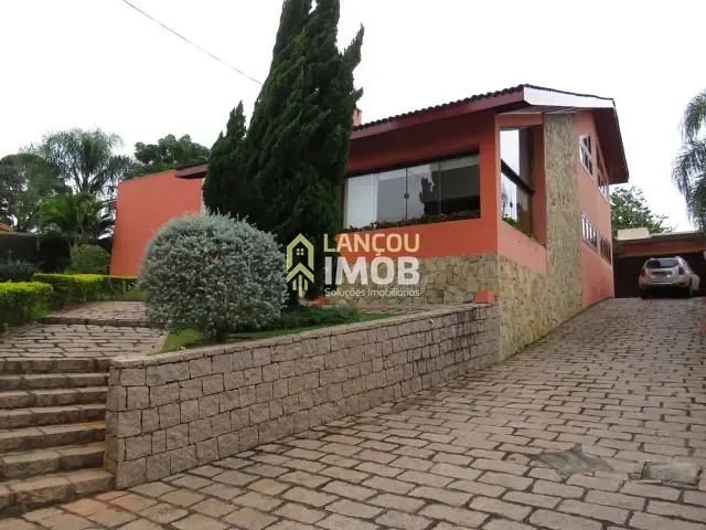 Casa com 1014m² 4 quartos e 5 banheiros, à venda, no bairro Jardim Tereza Cristina em Jundiaí