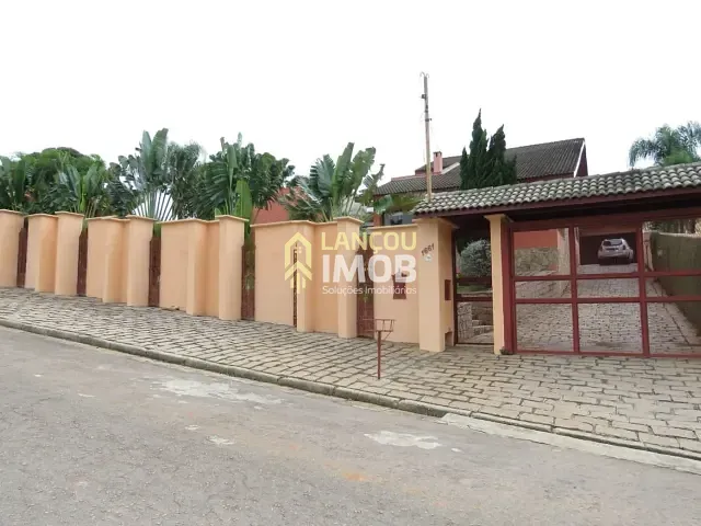 Casa com 1014m² 4 quartos e 5 banheiros, à venda, no bairro Jardim Tereza Cristina em Jundiaí