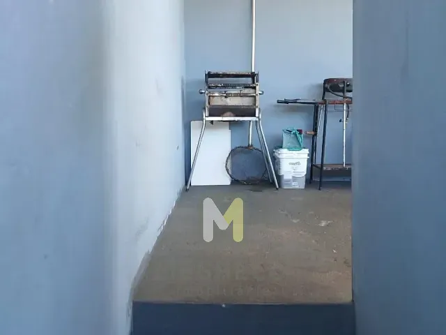 Casa 2 quartos e 1 banheiro, à venda, no bairro Jardim das Rosas III em Serrana