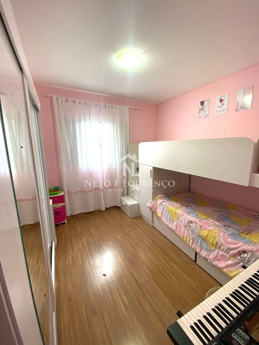 Casa à venda com 3 quartos, 140m² - Foto 4