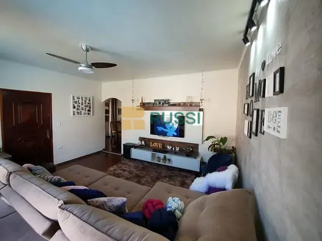 Casa com 250m² 3 quartos e 3 banheiros, à venda, no bairro Jardim Altos de Santana em São José dos Campos