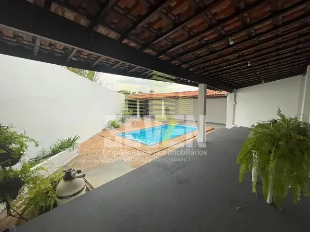 Casa com 432m² 3 quartos e 2 banheiros, à venda, no bairro Jardim de Allah em Bauru