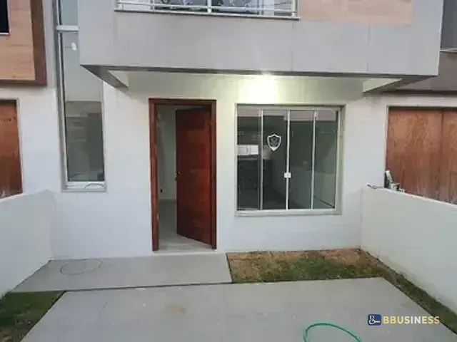 Casa com 85m² 2 quartos e 3 banheiros, à venda, no bairro Parque Varanda do Visconde em Campos dos Goytacazes