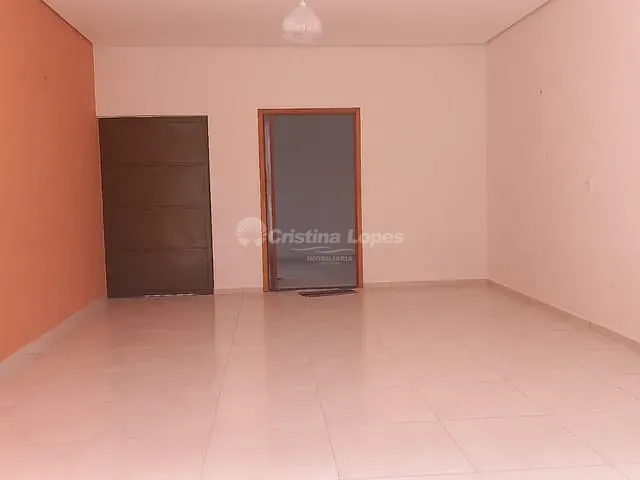Casa 3 quartos e 3 banheiros, à venda, no bairro Mocambinho em Teresina