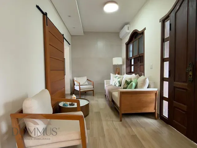 Casa 4 quartos e 3 banheiros, à venda, no bairro Cariru em Ipatinga