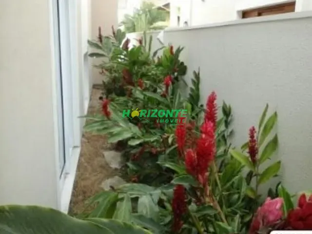Casa com 360m² 3 quartos e 4 banheiros, para alugar, no bairro Urbanova em São José dos Campos