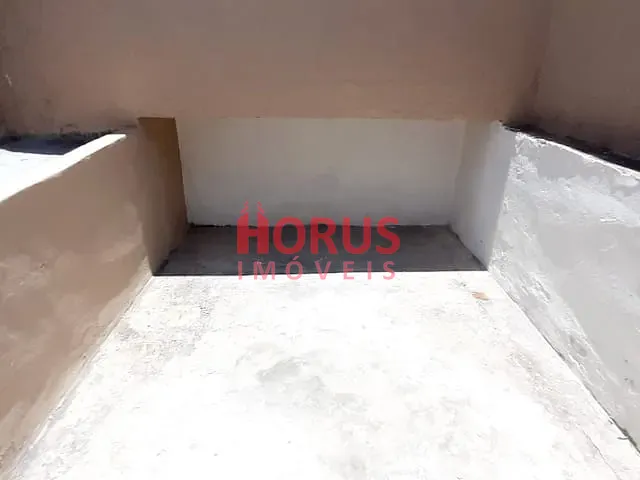 Casa 2 quartos e 1 banheiro, para alugar, no bairro Vila Santista em São Paulo