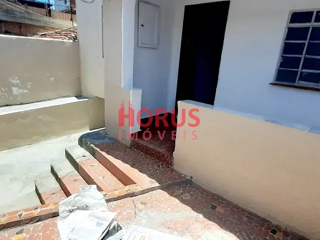 Casa 2 quartos e 1 banheiro, para alugar, no bairro Vila Santista em São Paulo