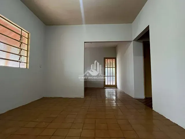 Casa 2 quartos e 1 banheiro, para alugar, no bairro Jardim Santa Helena em Pederneiras