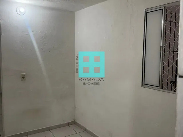 Casa 1 quarto e 1 banheiro, para alugar, no bairro Ayrosa em Osasco