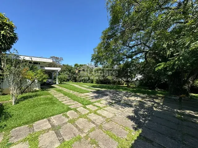 Casa com 2500m², à venda, no bairro Vila Oliveira em Mogi das Cruzes