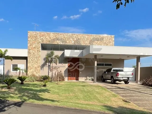 Casa com 1150m² 4 quartos e 4 banheiros, à venda, no bairro Condomínio Plazza Ville em Jaguariúna