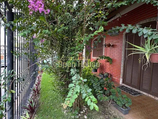 Casa com 200m² 4 quartos e 3 banheiros, à venda, no bairro Rústico em Volta Redonda
