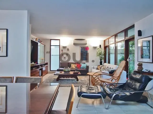 Casa com 300m², para alugar, no bairro Itaim Bibi em São Paulo