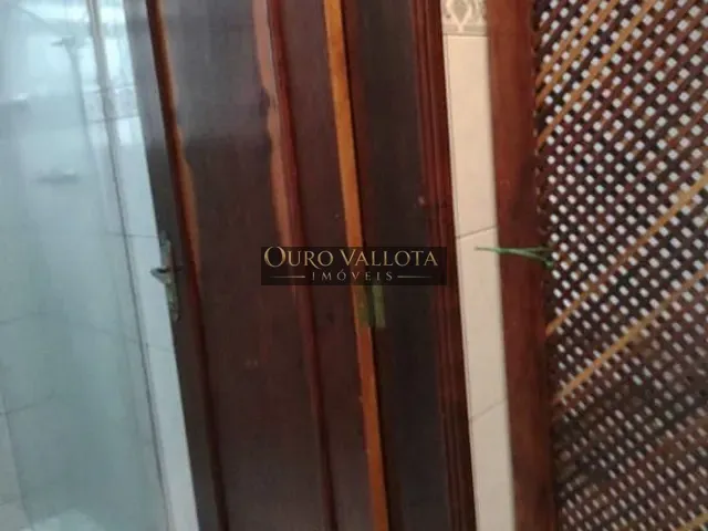 Casa 2 quartos e 1 banheiro, à venda, no bairro Água Rasa em São Paulo
