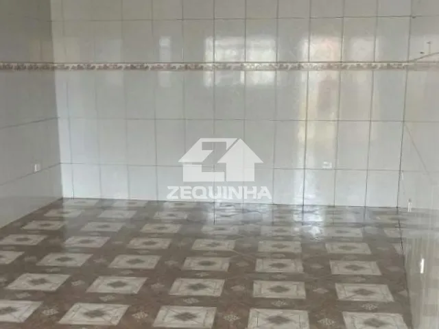 Casa com 350m² 3 quartos e 3 banheiros, à venda, no bairro Centro em Ipero