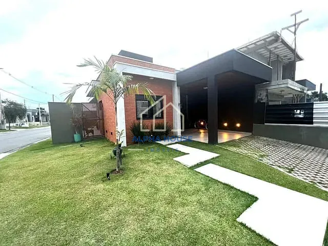 Casa com 205m² 3 quartos e 3 banheiros, à venda, no bairro Residencial Vila Romana em Pindamonhangaba