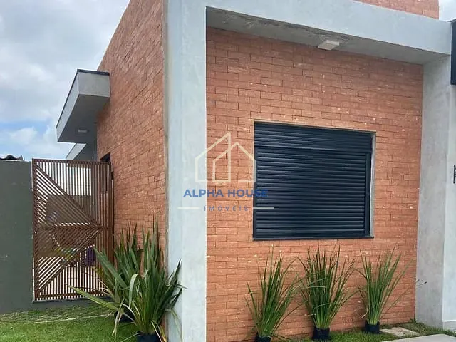 Casa com 205m² 3 quartos e 3 banheiros, à venda, no bairro Residencial Vila Romana em Pindamonhangaba