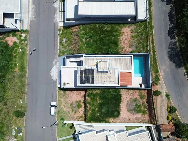 Casa 2 quartos e 2 banheiros, à venda, no bairro Residencial Mantiqueira em Piracaia