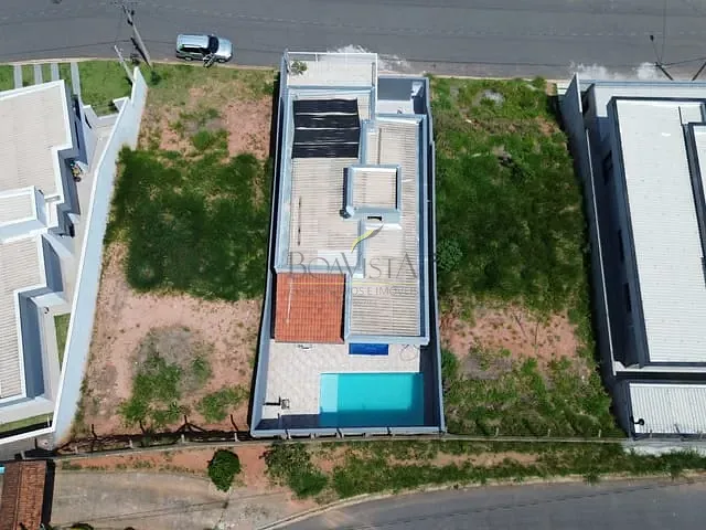Casa 2 quartos e 2 banheiros, à venda, no bairro Residencial Mantiqueira em Piracaia