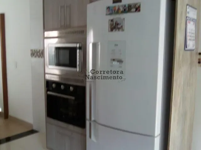 Casa com 250m² 2 quartos e 2 banheiros, à venda, no bairro Jardim Siesta em Jacareí
