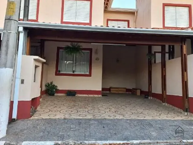 Casa com 93m² 2 quartos e 2 banheiros, à venda, no bairro Jardim Petrópolis em Cotia