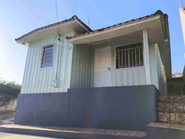 Foto do Casa - Casa para locação, Vila Monte Castelo, Apucarana, PR | J. Mareze Imóveis Ltda