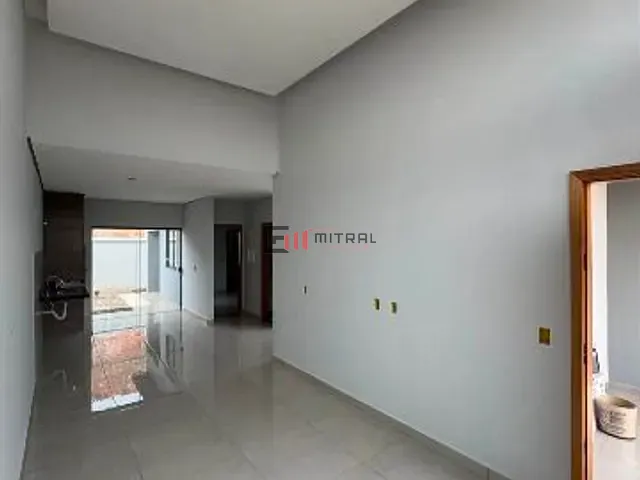 Casa 2 quartos e 2 banheiros, à venda, no bairro Jacutinga em Londrina