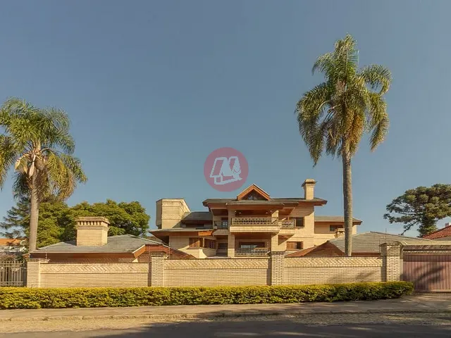 Casa com 661m² 4 quartos e 5 banheiros, à venda, no bairro Partenon em Porto Alegre