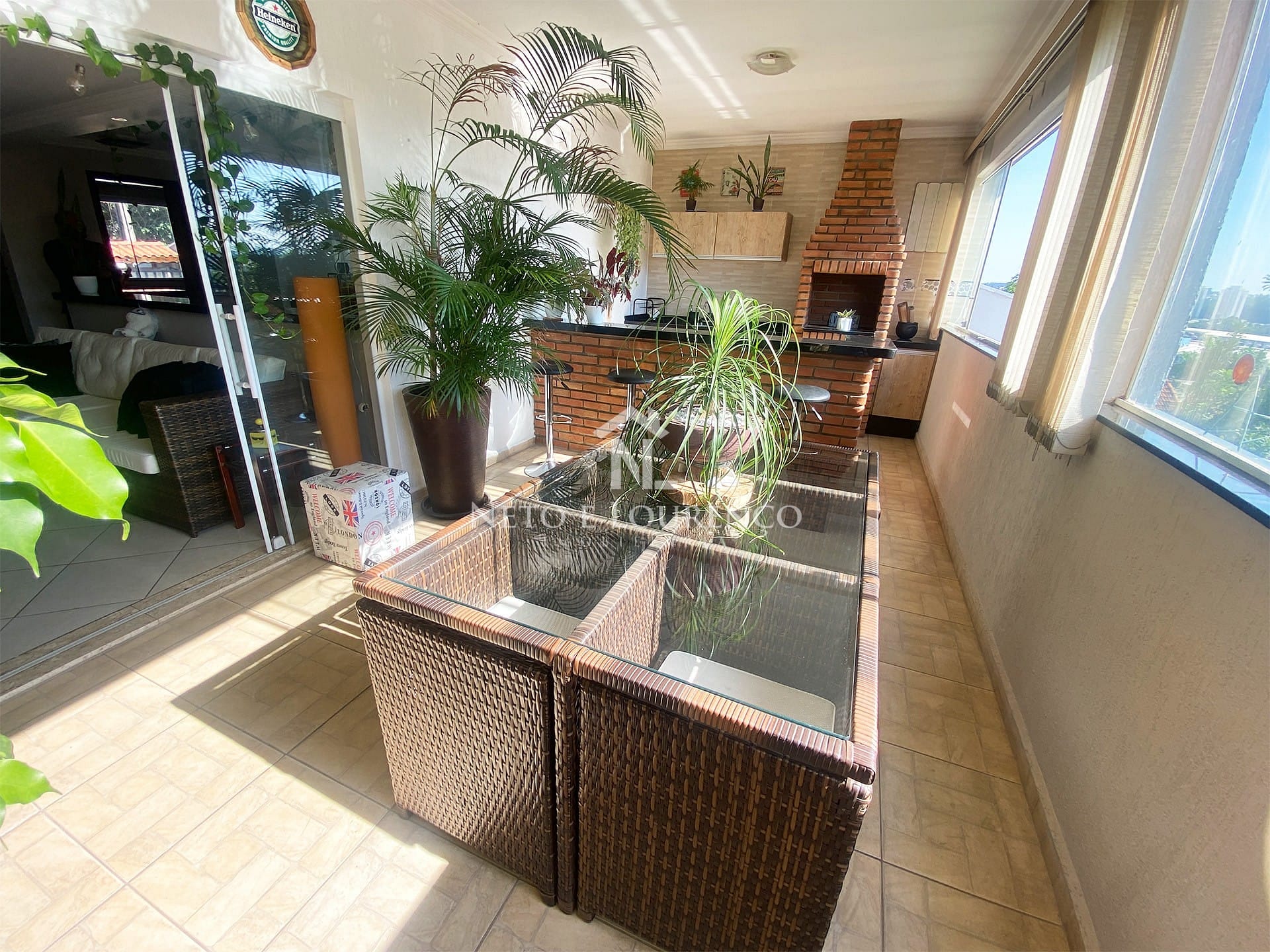 Casa à venda com 3 quartos, 358m² - Foto 24