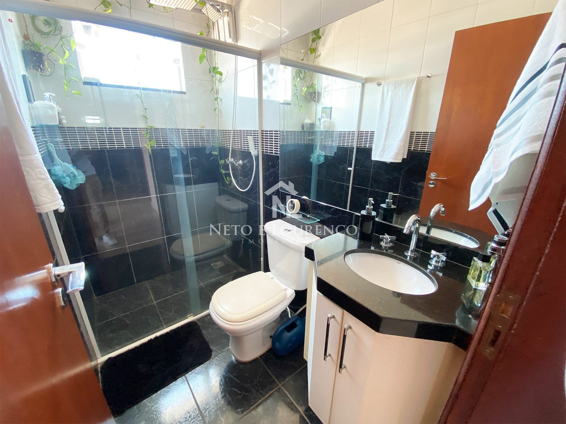 Casa à venda com 3 quartos, 358m² - Foto 30